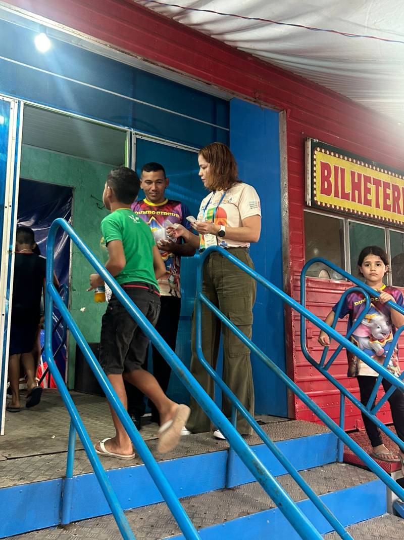 O sucesso do projeto é fruto da dedicação dos servidores da SEMSA, que transformam o ato de vacinar em um momento de alegria e celebração.