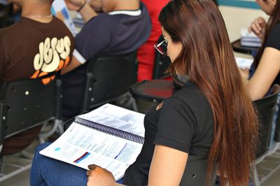 notícia: Cursinho municipal iniciou ritmo de aulas 