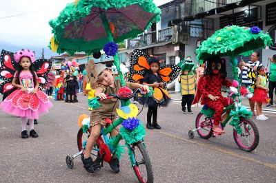 notícia: Benevides homenageia a Pátria promovendo desfile escolar na sede e nos distritos 