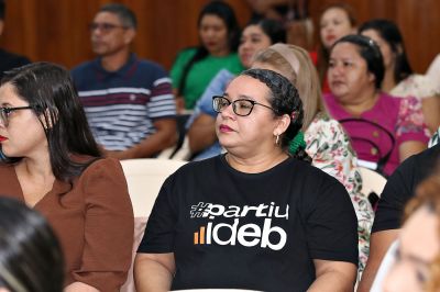 notícia: Reta final para o SAEB: a melhor educação do Estado do Pará recebe última formação do ano. 