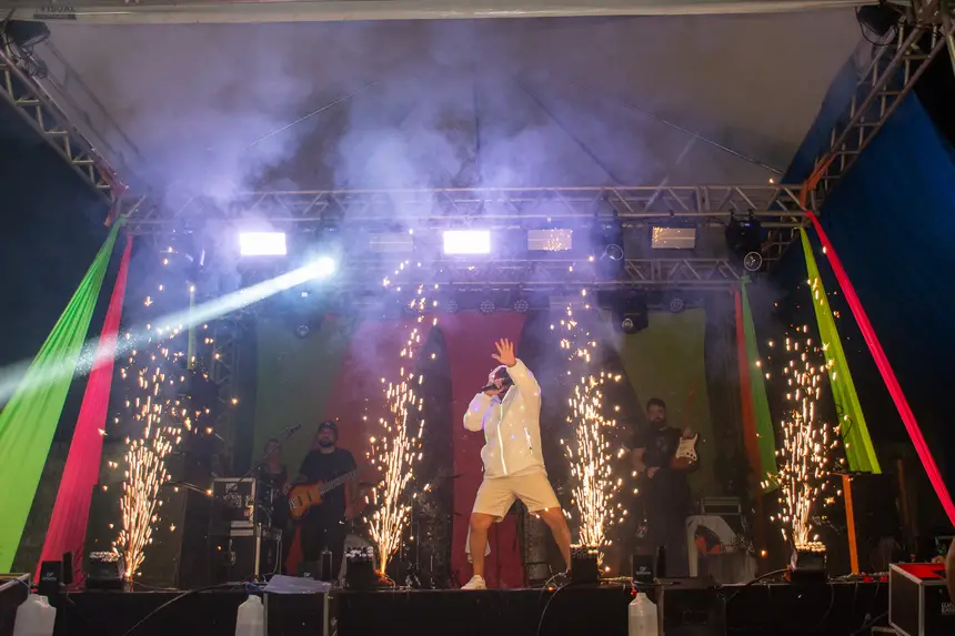  <div class='credito_fotos'>Foto: Karla Reis &nbsp;&nbsp;|&nbsp;&nbsp; <a href='/midias/2026/originais/20260214104550-GF00009303-F00110816.webp' download><i class='fa-solid fa-download'></i> Download</a></div>