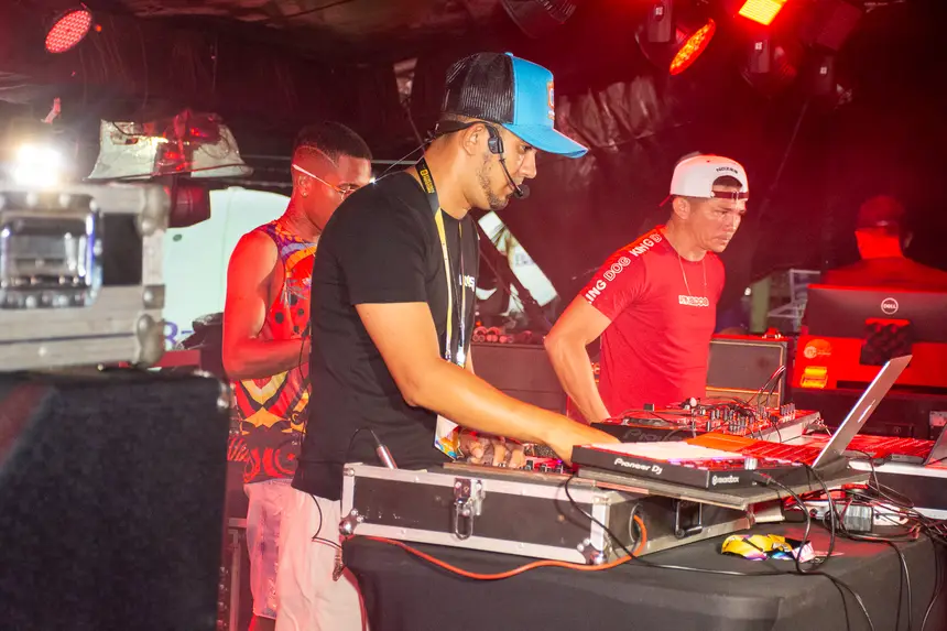  <div class='credito_fotos'>Foto: Karla Reis &nbsp;&nbsp;|&nbsp;&nbsp; <a href='/midias/2026/originais/20260216025055-GF00009307-F00111072.webp' download><i class='fa-solid fa-download'></i> Download</a></div>