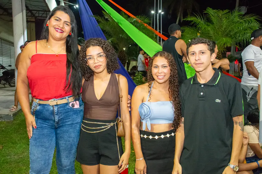  <div class='credito_fotos'>Foto: Karla Reis &nbsp;&nbsp;|&nbsp;&nbsp; <a href='/midias/2026/originais/20260219041811-GF00009314-F00111582.webp' download><i class='fa-solid fa-download'></i> Download</a></div>