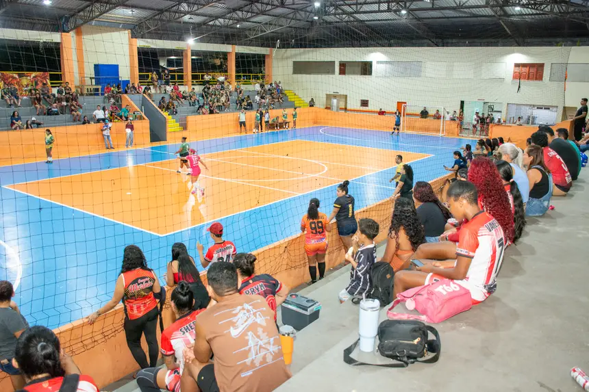  <div class='credito_fotos'>Foto: Karla Reis &nbsp;&nbsp;|&nbsp;&nbsp; <a href='/midias/2026/originais/20260327192345-GF00009355-F00113424.webp' download><i class='fa-solid fa-download'></i> Download</a></div>