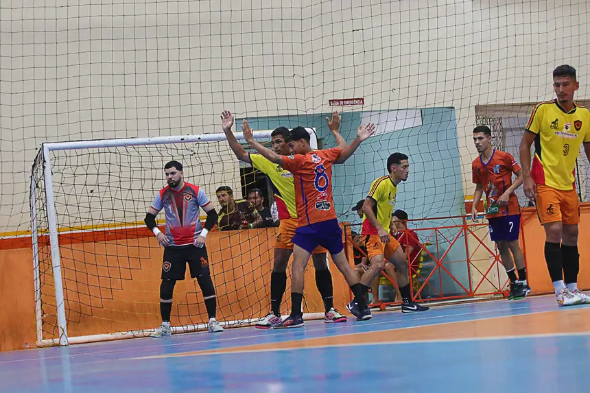 Campeonato Série B <div class='credito_fotos'>Foto: Márcio Souza &nbsp;&nbsp;|&nbsp;&nbsp; <a href='/midias/2026/originais/20260625235847-GF00009454-F00118852.webp' download><i class='fa-solid fa-download'></i> Download</a></div>