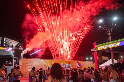 Galeria: ÚLTIMO DIA DE CARNAVAL EM BENEVIDES-NAGIBÃO